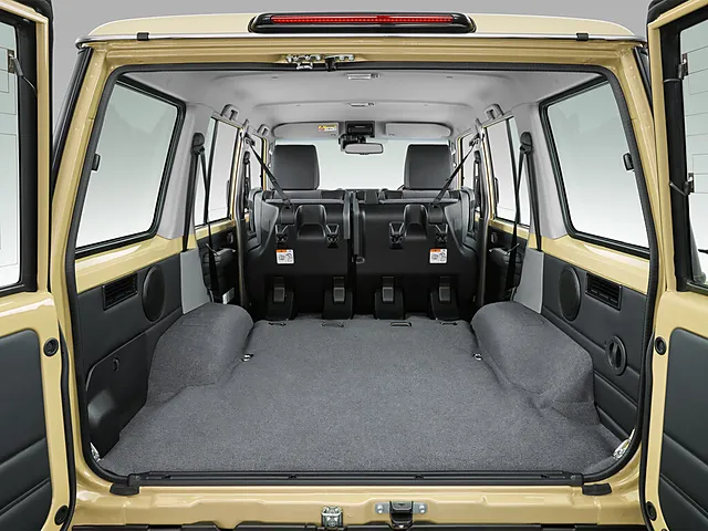 ランドクルーザー70（トヨタ）1984年11月〜販売中モデルの新車カタログ