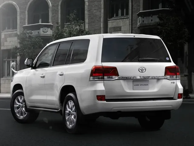 ランドクルーザー200（トヨタ）の歴代モデル・グレード別カタログ