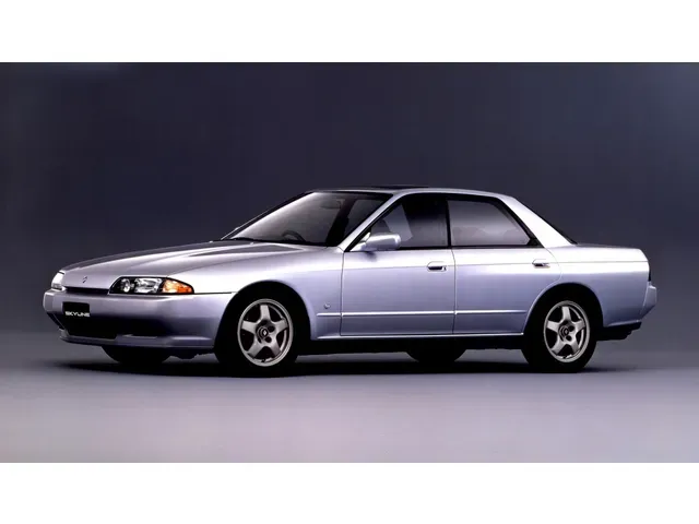 日産 スカイライン 1989年5月モデル 1.8 GXi