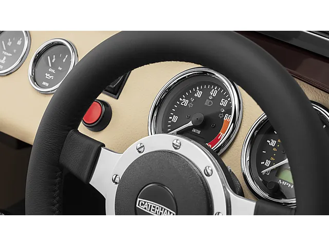 スーパーセブン600（ケータハム）2024年6月〜販売中モデルの新車