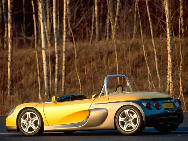 スポールスパイダー（ルノー）の歴代モデル・グレード別カタログ