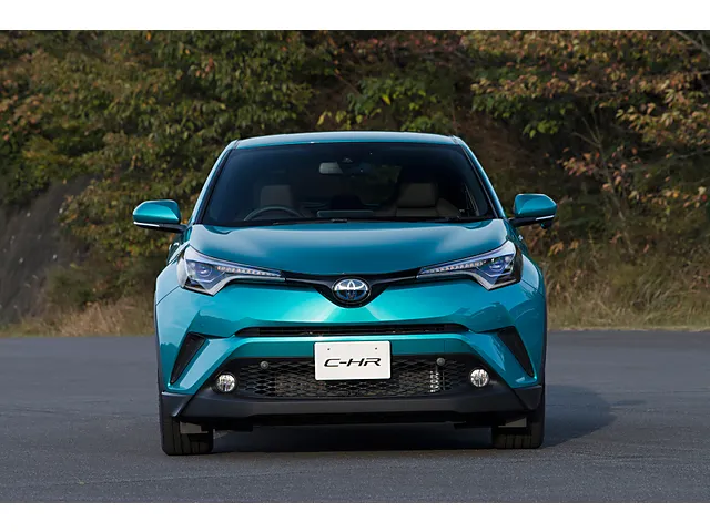 C-HR（トヨタ）の歴代モデル・グレード別カタログ | 中古車情報・中古