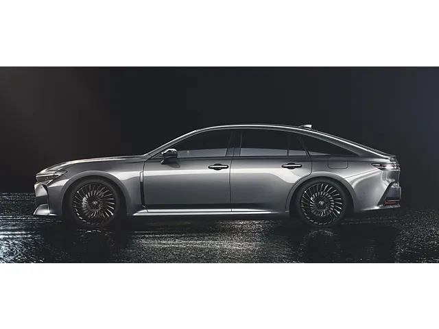 クラウン（トヨタ）の歴代モデル・グレード別カタログ | 中古車情報