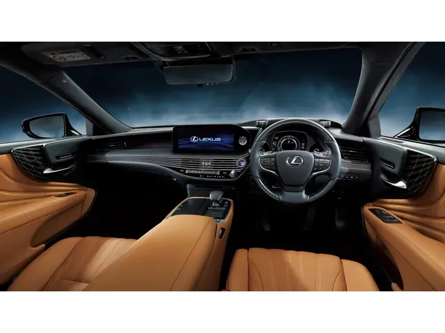 LS（レクサス）の歴代モデル・グレード別カタログ | 中古車情報・中古