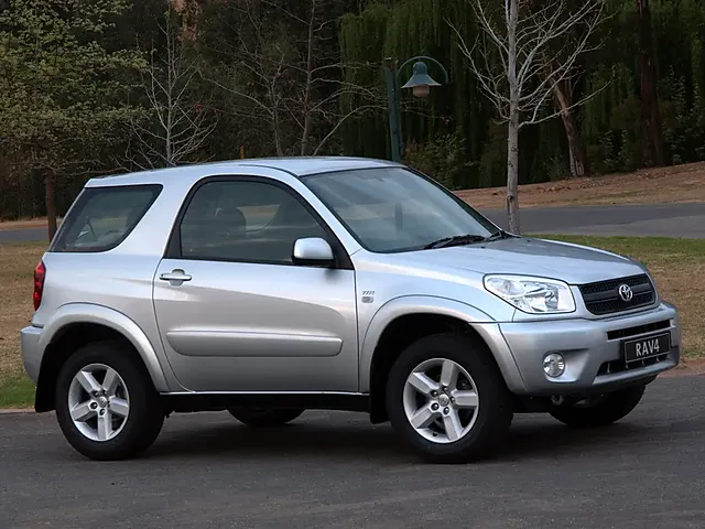 RAV4（トヨタ）2000年5月〜2005年10月販売終了モデルの新車カタログ