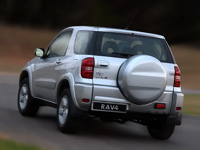 RAV4（トヨタ）2000年5月〜2005年10月販売終了モデルの新車カタログ