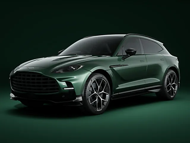 アストンマーティン DBX