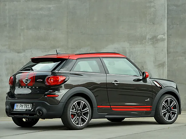 ミニペースマン（BMW MINI）2013年3月〜2016年8月販売終了モデルの新車 