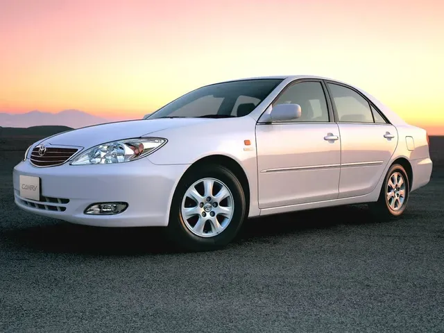 ダイハツ アルティス 2001年9月モデル 2.4 SXパッケージ 4WD