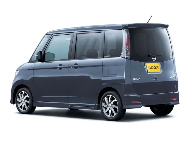 ルークス（日産）2009年12月〜2013年3月販売終了モデルの新車カタログ