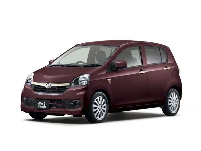 ミライース（ダイハツ）2011年9月〜2017年4月販売終了モデルの新車