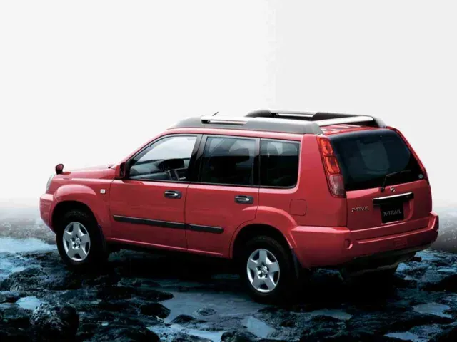エクストレイル（日産）2000年10月〜2007年7月販売終了モデルの新車