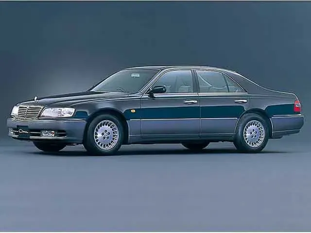 シーマ（日産）1996年6月〜2000年12月販売終了モデルの新車カタログ