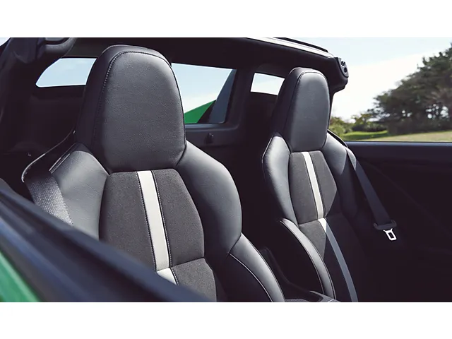 S660（ホンダ）2015年4月〜2022年3月販売終了モデルの新車カタログ