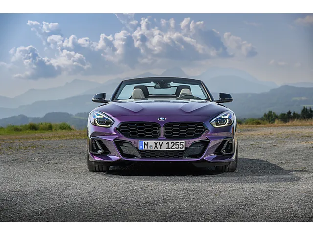 Z4（BMW）の歴代モデル・グレード別カタログ | 中古車情報・中古車検索