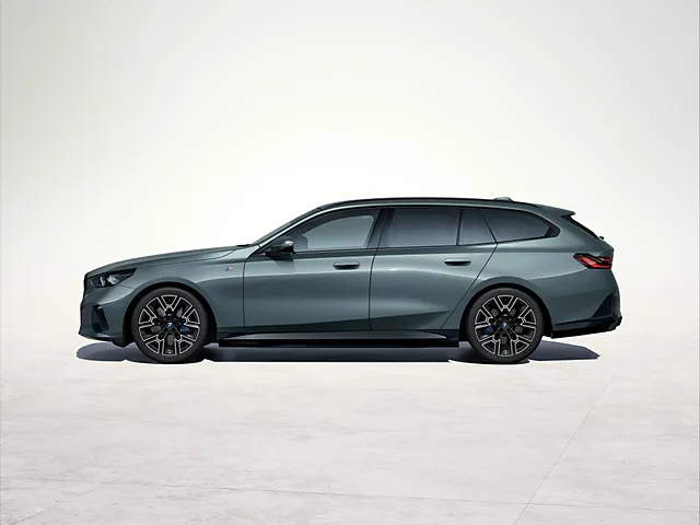 5シリーズツーリング（BMW）の歴代モデル・グレード別カタログ | 中古