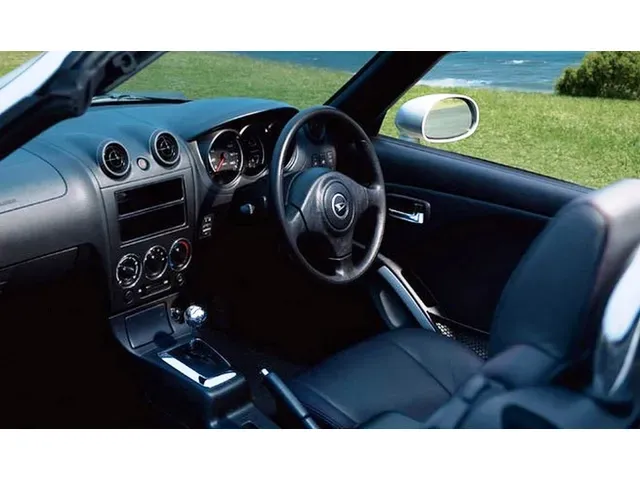 コペン（ダイハツ）2002年6月〜2012年8月販売終了モデルの新車カタログ