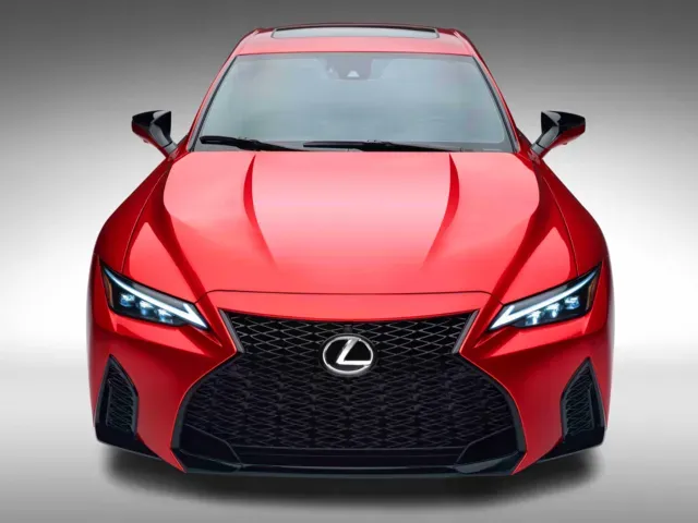 IS（レクサス）の歴代モデル・グレード別カタログ | 中古車情報・中古