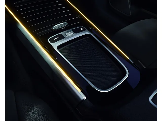 GLB（メルセデス・ベンツ）2020年6月〜販売中モデルの新車カタログ