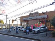 東日本三菱自動車販売 日光森友店