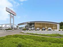 青森トヨタ自動車 TwiNplaza十和田店